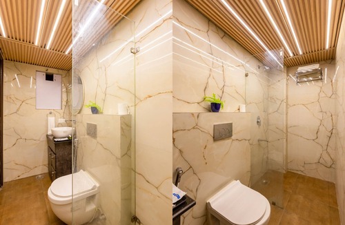 East of Kailash Hotel | Hotel Downtown by Quadis - East of Kailash