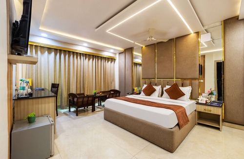 East of Kailash Hotel | Hotel Downtown by Quadis - East of Kailash