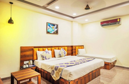 Sanwer Hotel | Hotel Dream Inn