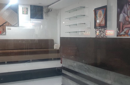 Shirdi Hotel | Hotel Dwarka Nilayam
