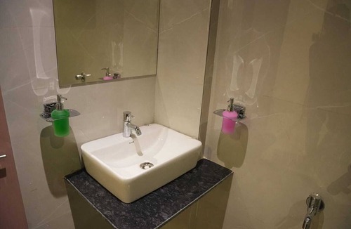 Shirdi Hotel | Hotel Dwarka Nilayam