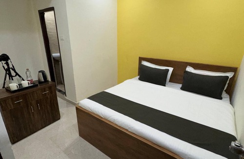 Serilingampally Hotel | Hotel Elite Enclave