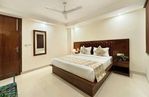 Mahipalpur Hotel | Hotel Emblem Suites By Denver, Delhi Airport