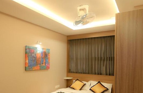Kanhangad Hotel | Hotel Emirates
