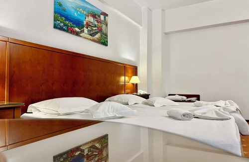 Craiova Hotel | Hotel Emma West Craiova
