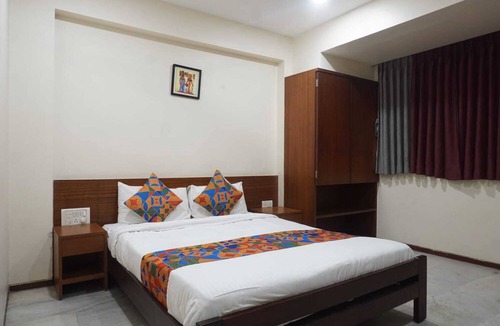 Koregaon Park Hotel | Hotel Executive Residency