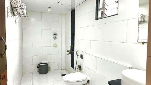 Airoli Hotel | Hotel Express Airoli