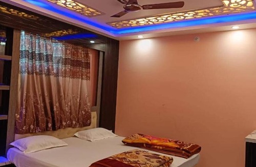 Deoghar Hotel | Hotel Ganga Palace