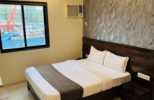 Kurla West Hotel | Hotel Garden Palace