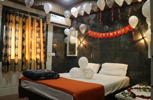 Panvel Hotel | Hotel Geetanjali St Bus Stand Panvel