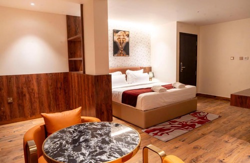 Yelahanka Hotel | Hotel Golden Amulya Rest Wings Near International Airport