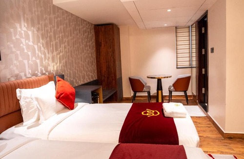 Yelahanka Hotel | Hotel Golden Amulya Rest Wings Near International Airport