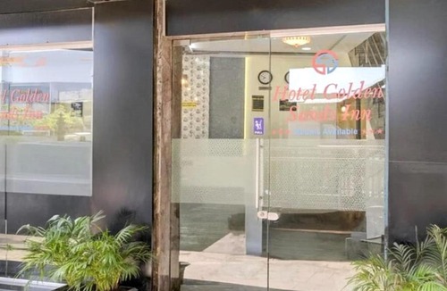 Mumbai Apartment | Hotel Golden Sands Near T2 International Airport Mumbai