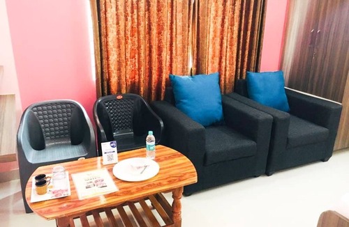 Electronics City Hotel | Hotel Golden Suites