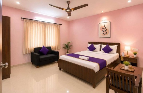 Electronics City Hotel | Hotel Golden Suites