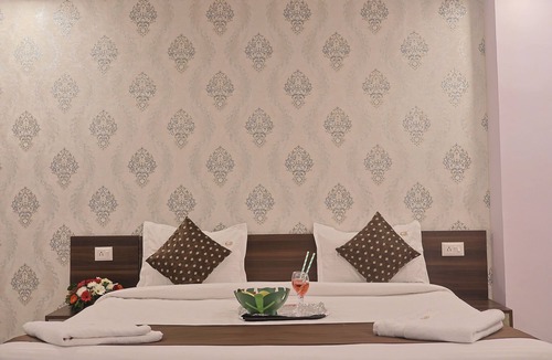 Bhopal Hotel | HOTEL GOLDEN TREE