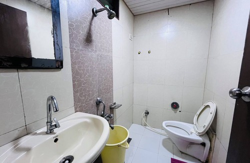 Mount Abu Hotel | Hotel Good Luck Residency, Mount Abu