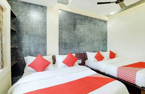 Ahmedabad Hotel | Hotel Govindam