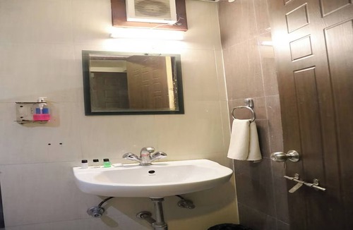 Sitapura Hotel | Hotel Grand Eagle near JECC Sitapura