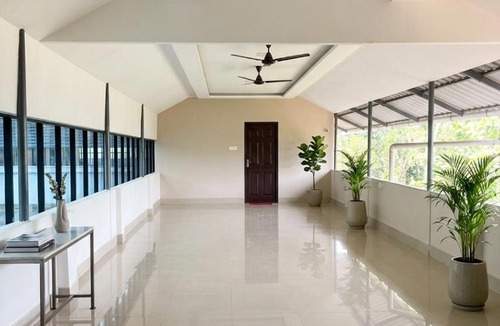 Kaloor Hotel | Hotel Grand Illam