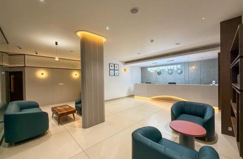 Mannarkkad Hotel | Hotel Grand Residency