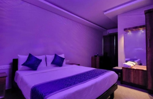 Kochi Hotel | Hotel Grand Vista