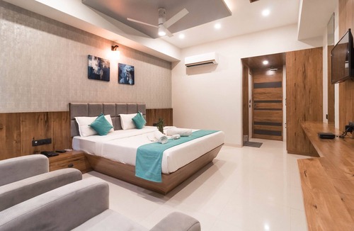 Gandhinagar Hotel | Hotel Green City