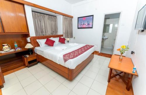 Satara Hotel | Hotel Green Field