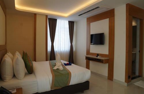 Berhampore Hotel | Hotel Green View
