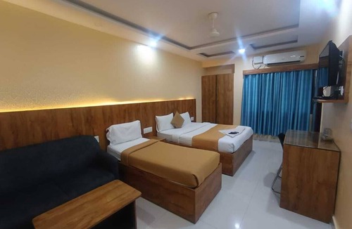 Sadduguntepalya Hotel | Hotel Gs Suites