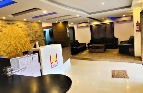 Mylapore Tiruvallikk Hotel | Hotel Half Moon Chennai