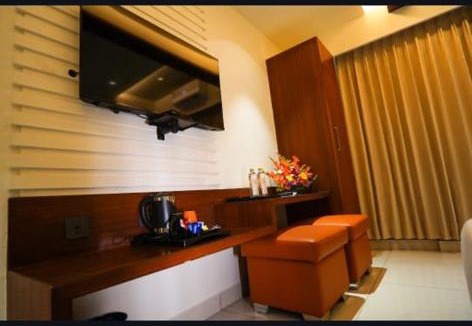 Vijayanagar Hotel | Hotel Harigovindas Express Mysore
