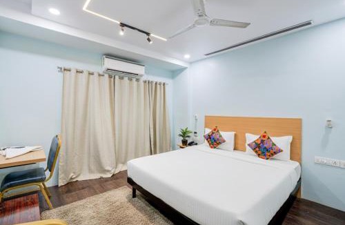 Dilsukhnagar Bed & Breakfast | Hotel Heaven Luxes Opp Miraj Cinemas