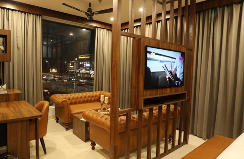 Zirakpur Hotel | Hotel Helios