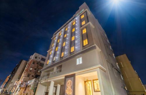 Medchal Hotel | Hotel Helixo Classic Kompally