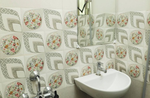 Adyar Hotel | HOTEL HERAA INN