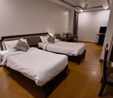 Nagpur Hotel | Hotel Heritage 2001, Nagpur