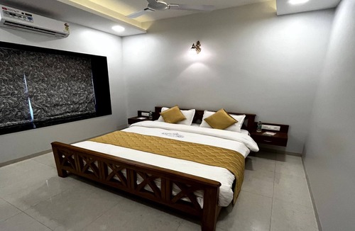 Panhala Fort Hotel | Hotel Heritage Residency