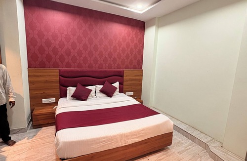Gandhinagar Hotel | hotel hill view