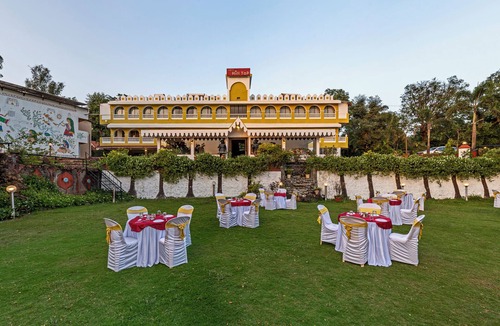 Panhala Fort Hotel | Hotel Hilltop by Fidato Hotels