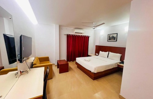 Thalassery Hotel | Hotel Holiday Park,Thalassery