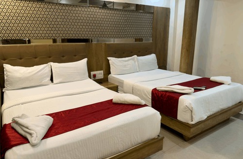 Dharavi Hotel | Hotel Hometown - Near BKC
