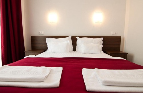Sinmartin Hotel | Hotel Hyperion