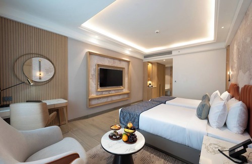 Aurangabad Hotel | Hotel Express Inn Heritage