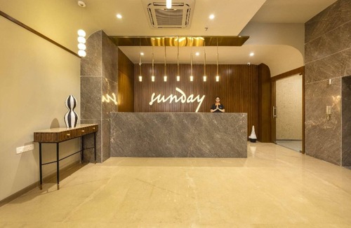 Sayajiganj House | Hotel in Vadodara near Railway Station