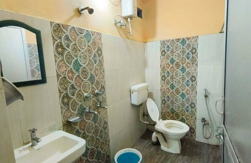 Hazaribagh Hotel | Hotel J B Palace