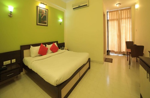 Amer Fort Road Hotel | HOTEL JAIPUR HERITAGE