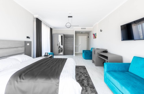 Mamaia-Sat Hotel | Hotel Javu