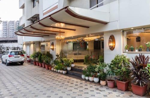 Jogeshwari East Hotel | Hotel JK Regency, Mumbai International