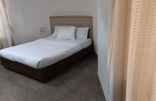 Jogeshwari East Hotel | Hotel JK Regency with 26 Rooms & a Conference Hall with 50 to 80 pax capacity.